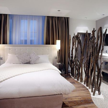 Petit Hotel Confidentiel Chambéry Zimmer foto