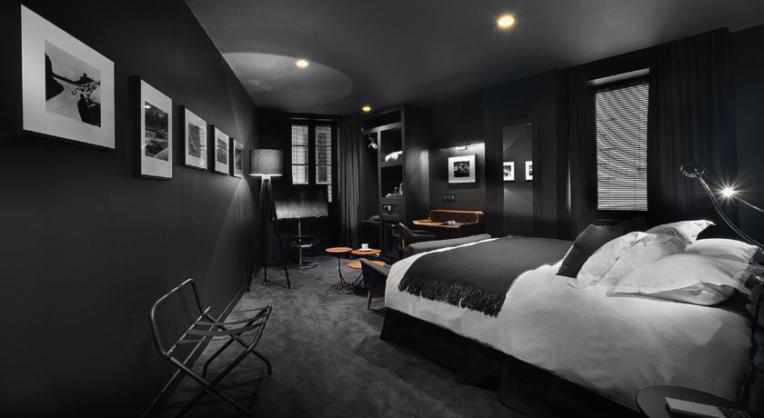 Petit Hotel Confidentiel Chambéry Zimmer foto